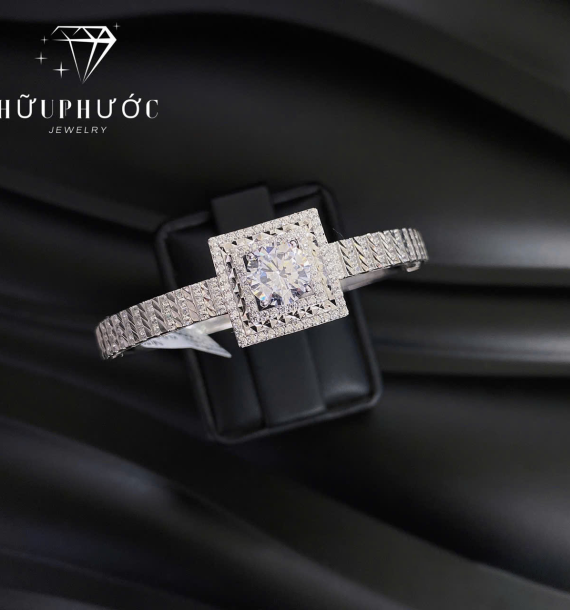 Vòng Vàng Trắng VT416 VT70